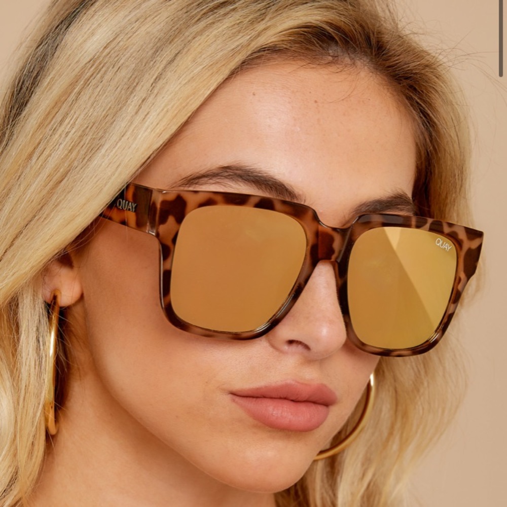 NEW QUAY On The Prowl Sunglasses Tortoise/Rose